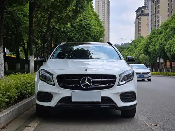 Mercedes-Benz GLA 2018