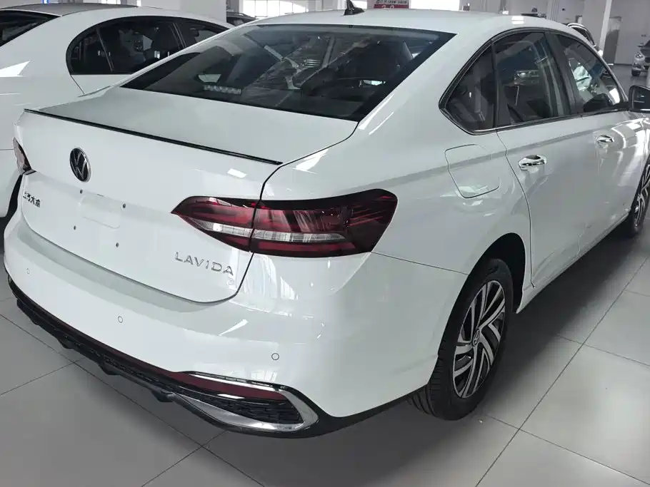 Volkswagen Lavida 2025