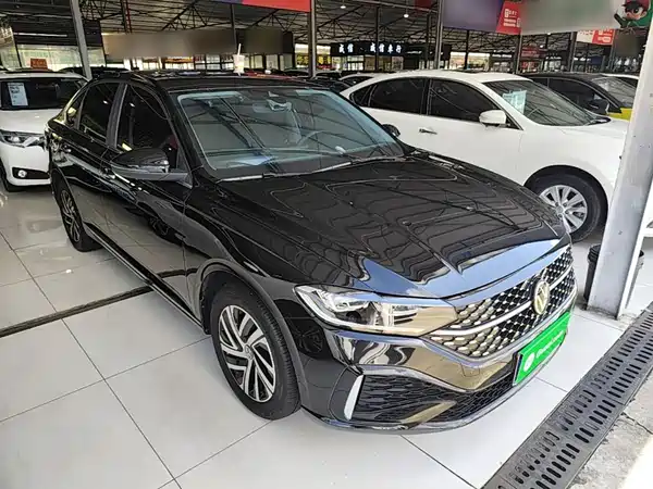 Volkswagen Lavida 2025