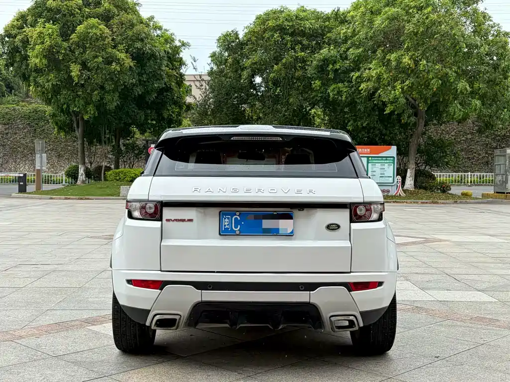 Land Rover Evoque 2014 — фото 8