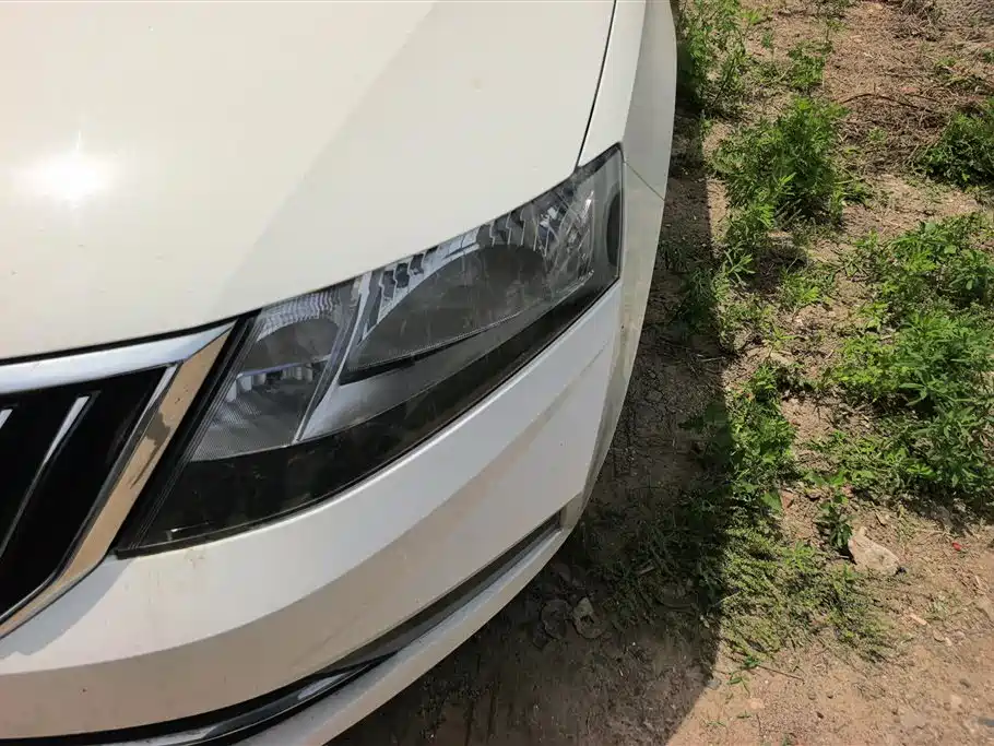 Skoda Rapid Spaceback 2019 — фото 5
