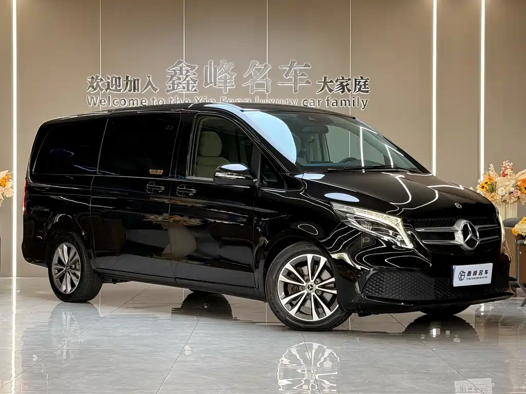 Mercedes-Benz V-Class 2022 — фото 3
