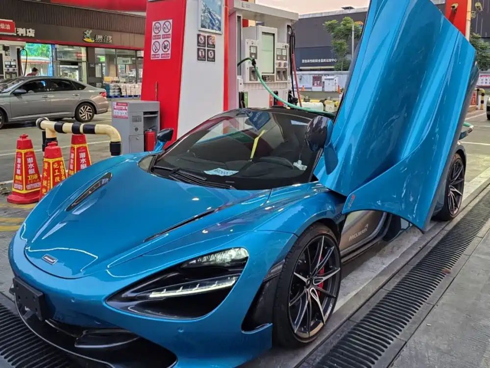 McLaren 720S 2020 — фото 13