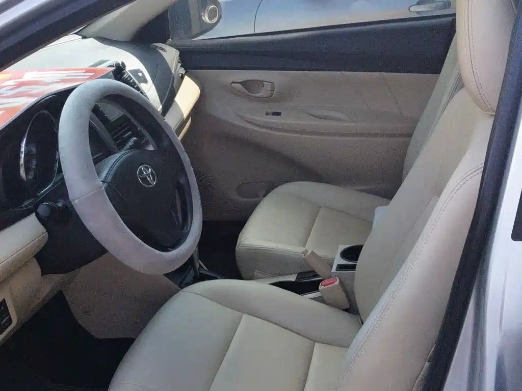 Toyota Vios 2015 — фото 9