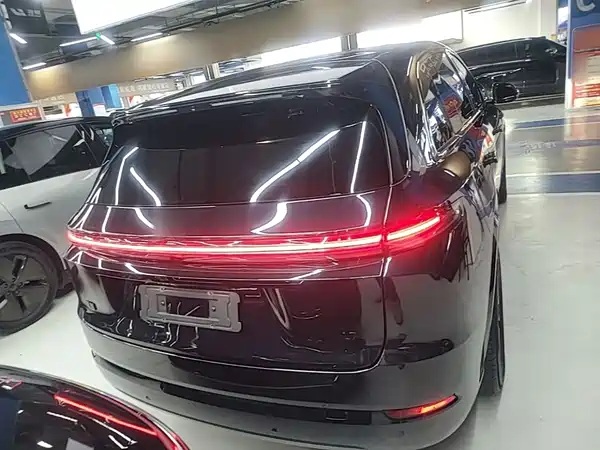 Li Auto L7 2024