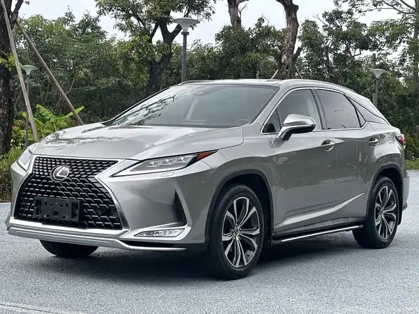 Lexus RX 2020