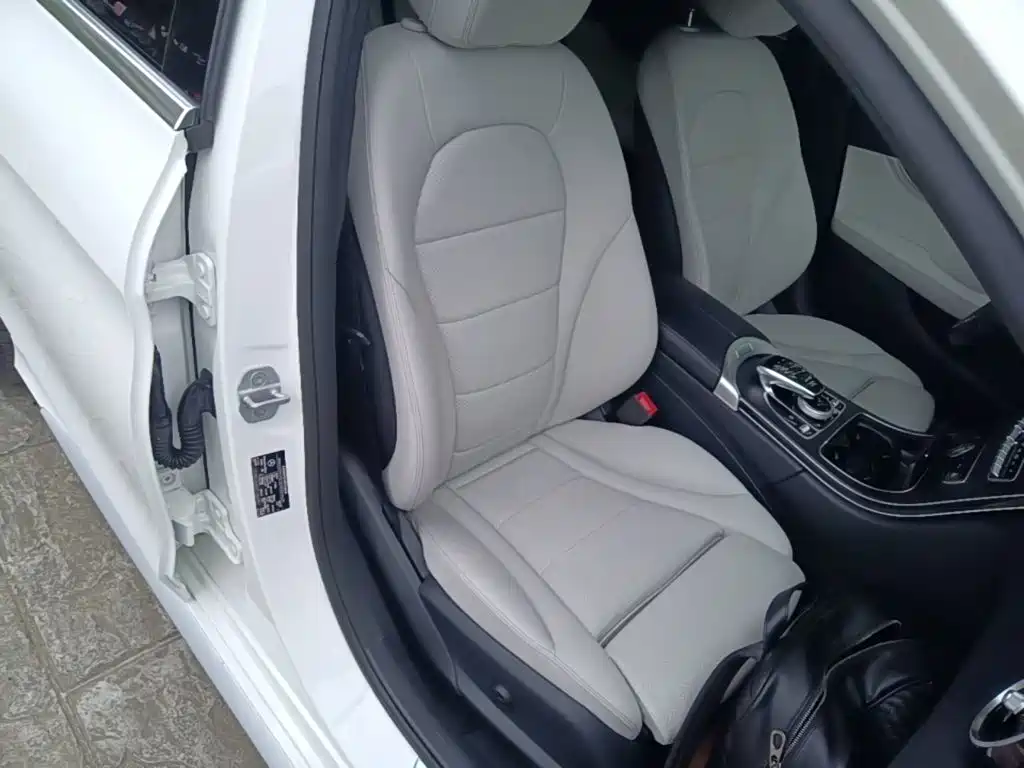 Mercedes-Benz C-Class 2015 — фото 25