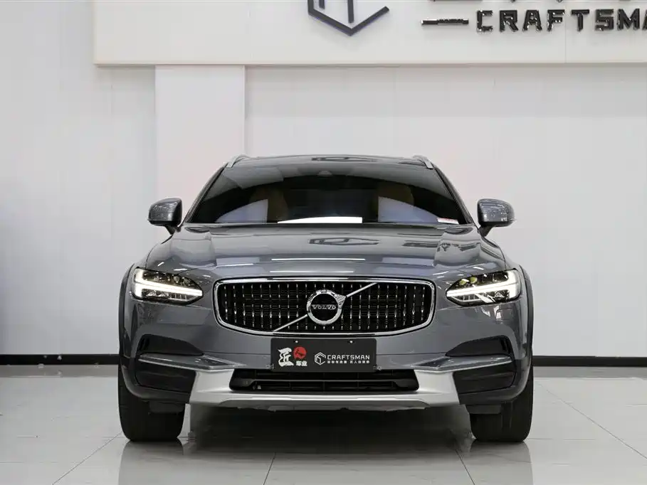 Volvo V90 2017 — фото 20