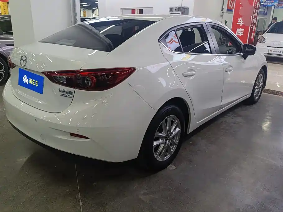 Mazda 3 Axela 2017