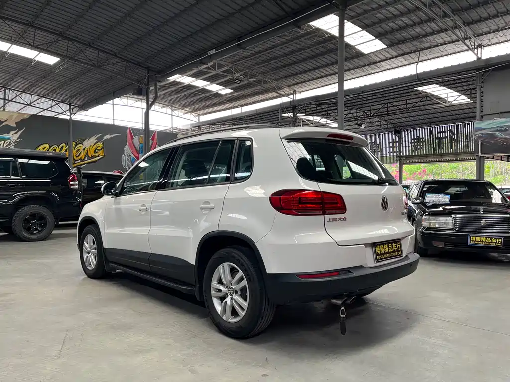 Volkswagen Tiguan 2015 — фото 5