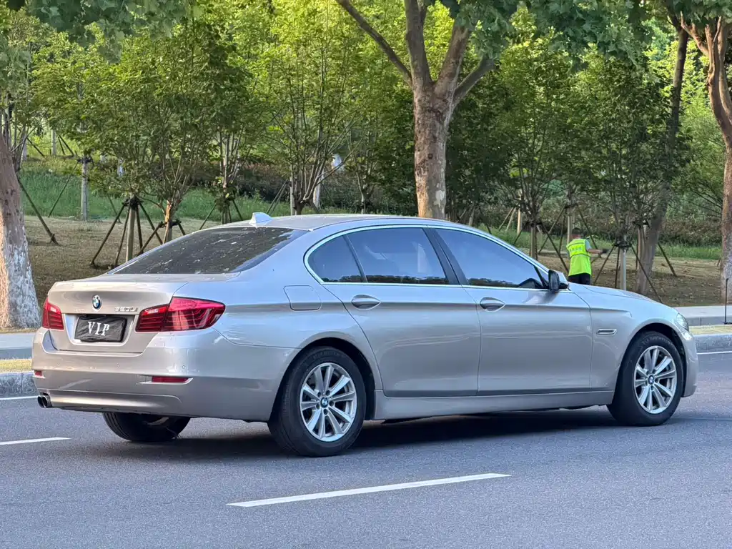 BMW 5 Series 2016
