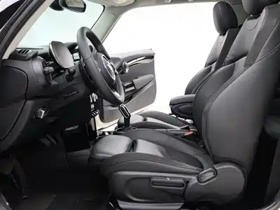 MINI MINI 2022