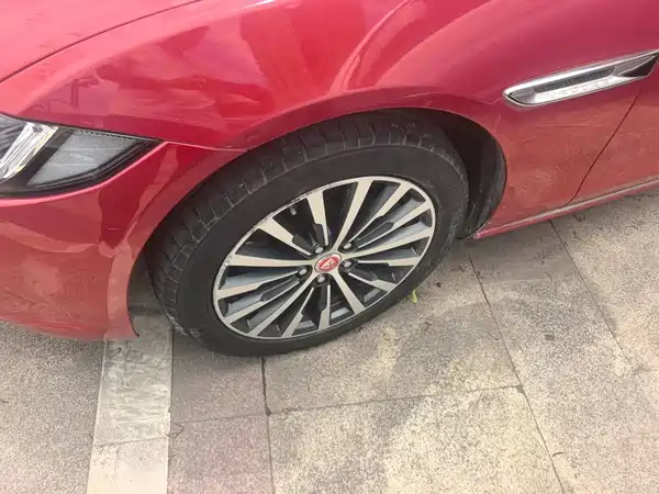 Jaguar XEL 2019