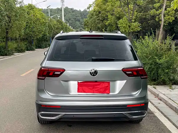 Volkswagen Tiguan L 2022