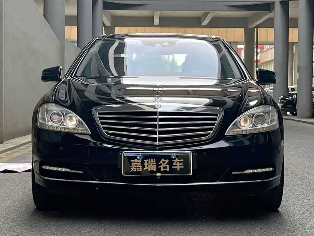 Mercedes-Benz S-Class 2010 — фото 2