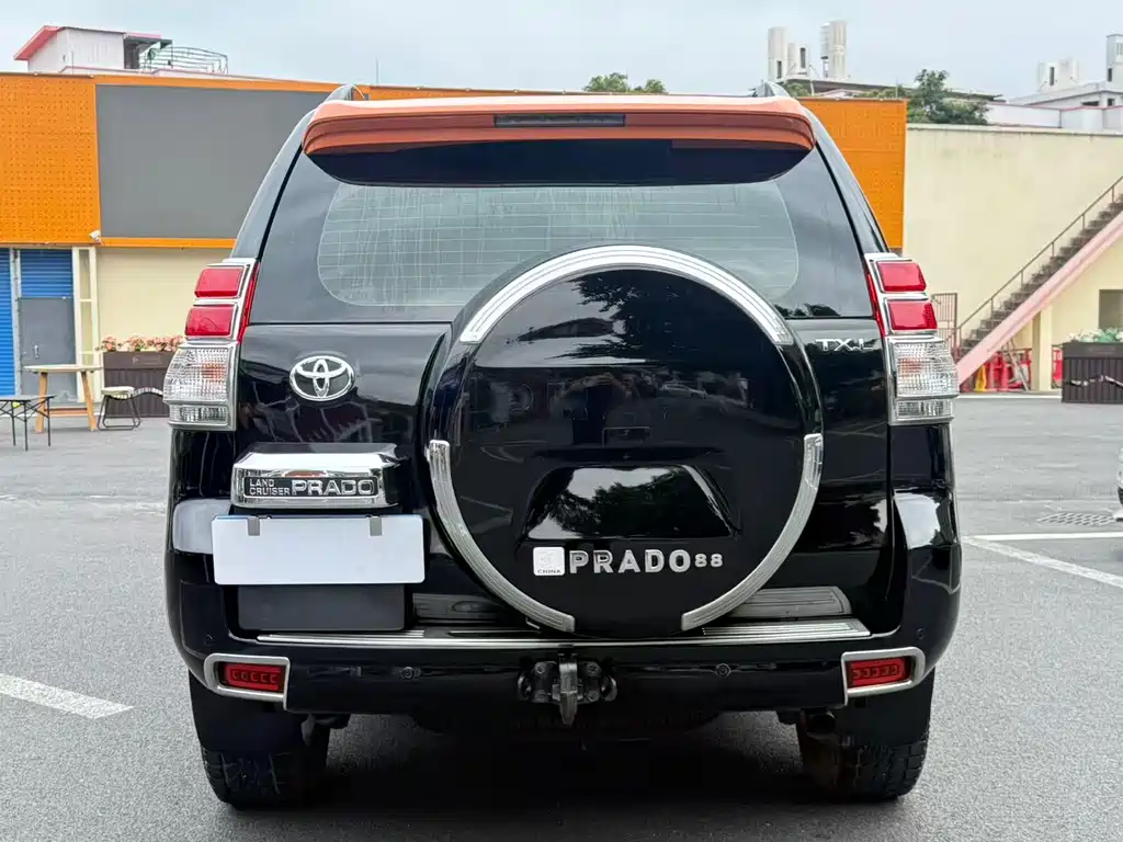 Toyota Prado 2014 — фото 12