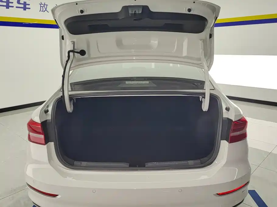 Volkswagen Lavida 2020