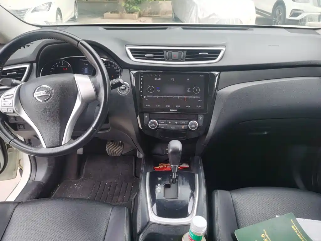 Nissan X-Trail 2014