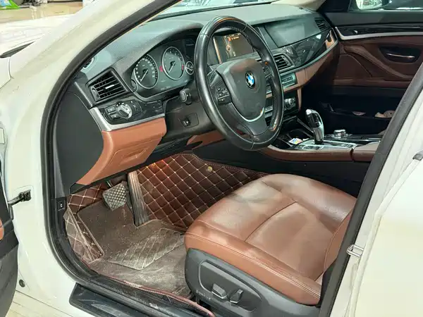 BMW 5 Series 2016