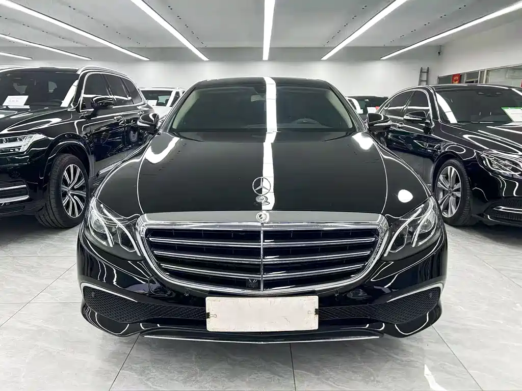 Mercedes-Benz E-Class 2018 — фото 2