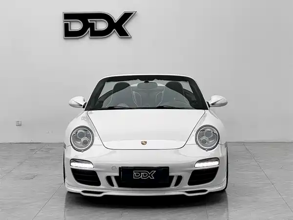 Porsche 911 2011