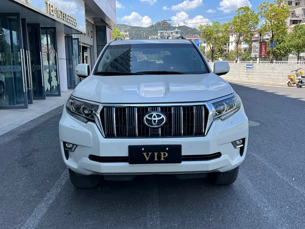 Toyota Prado 2019 — фото 2
