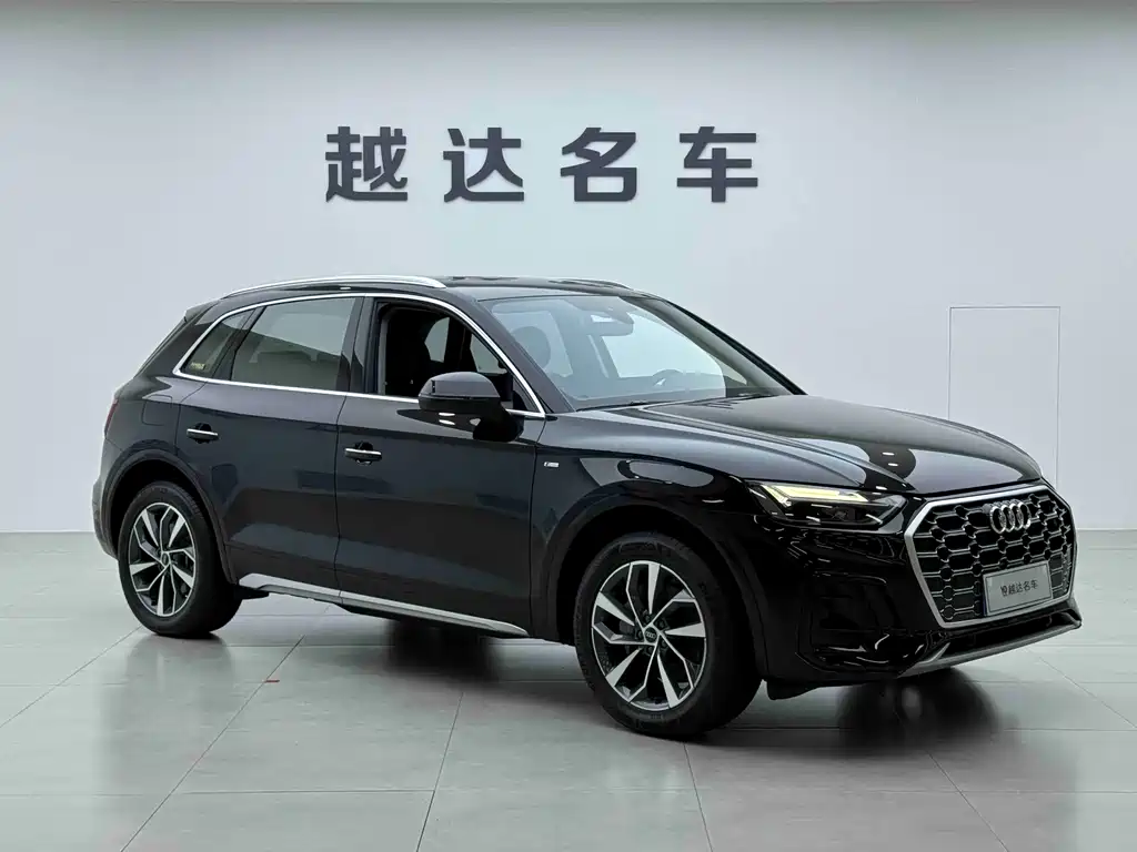Audi Q5L 2022 — фото 3