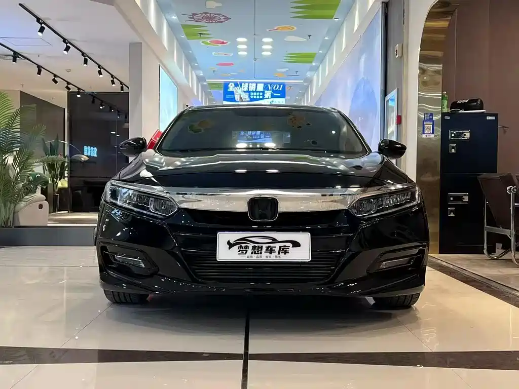 Honda Accord 2019 — фото 2