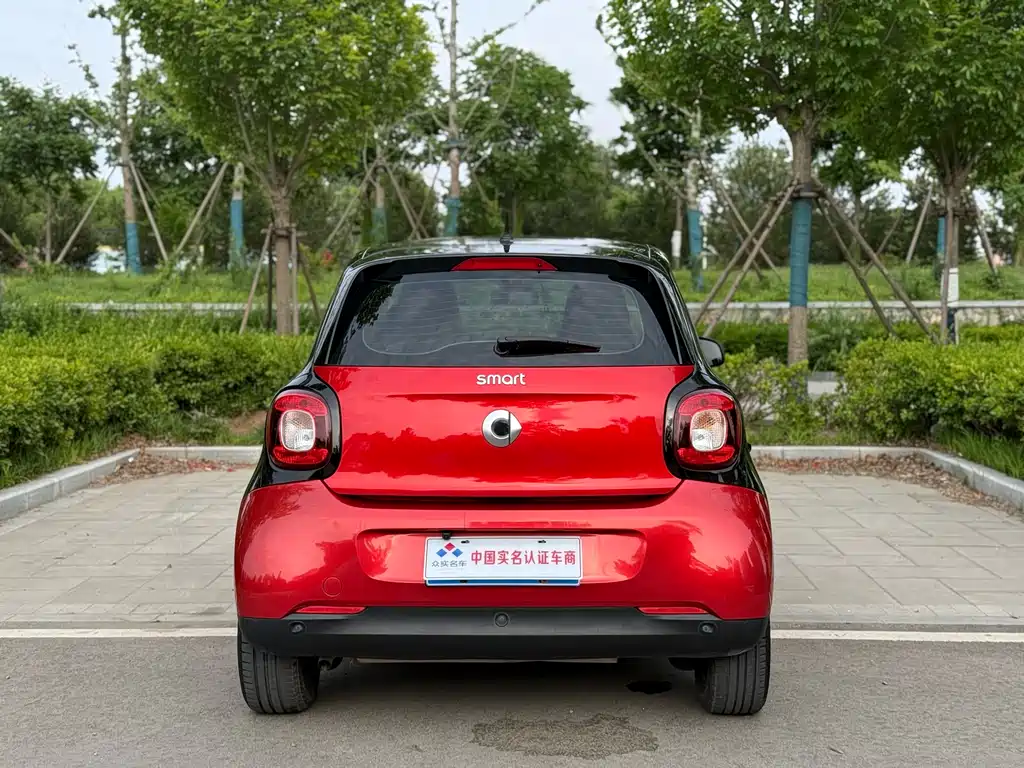 smart Forfour 2018 — фото 18