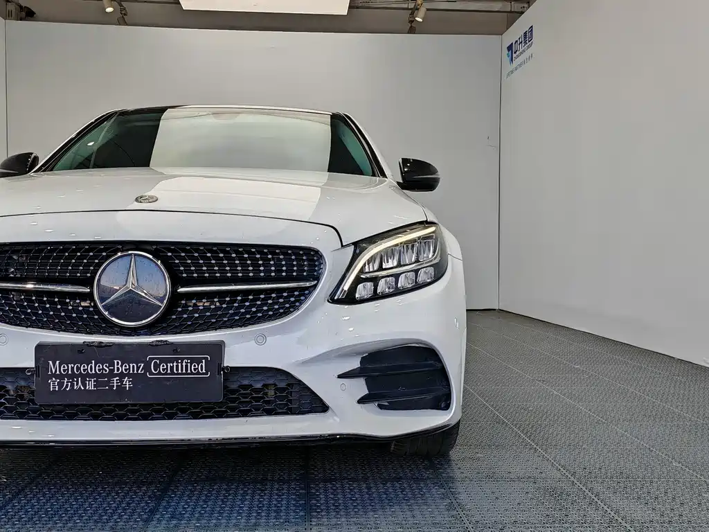 Mercedes-Benz C-Class 2020 — фото 20