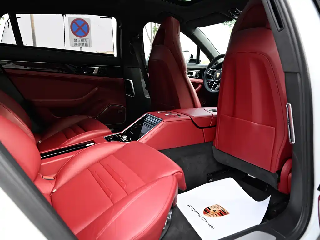 Porsche Panamera 2018 — фото 12