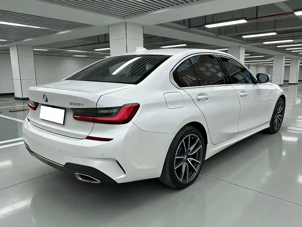 BMW 3 Series 2020 — фото 9