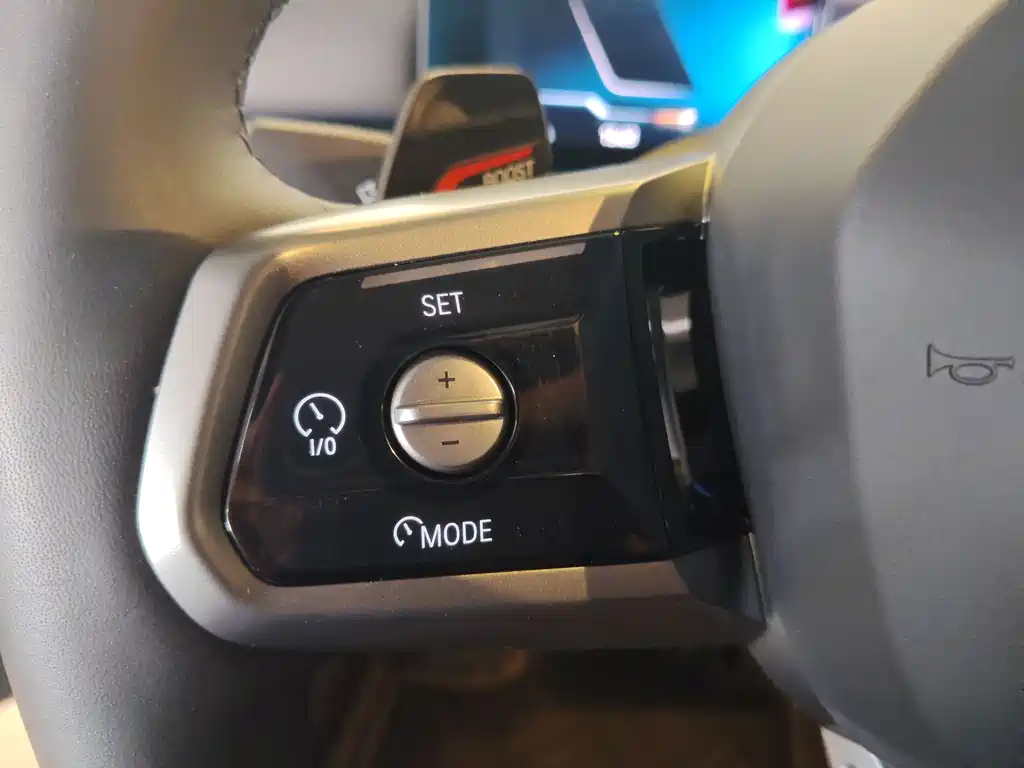 BMW i5 2025 — фото 14