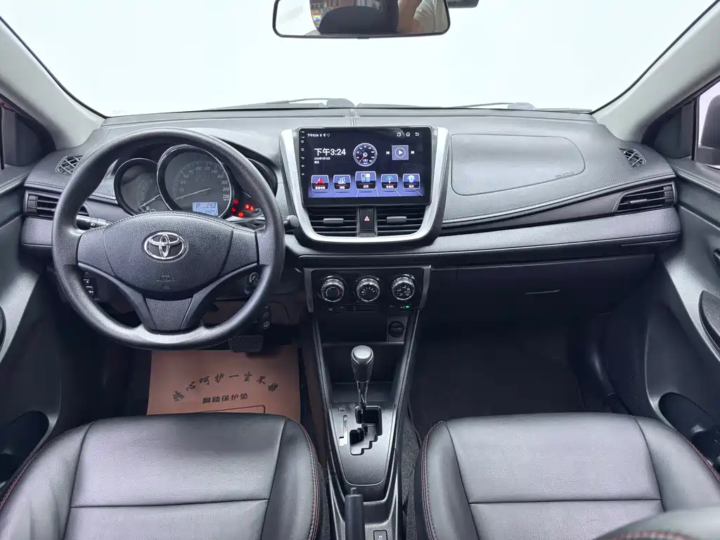 Toyota Yaris L 2017