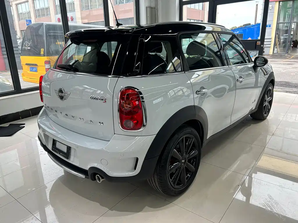 MINI Countryman 2013