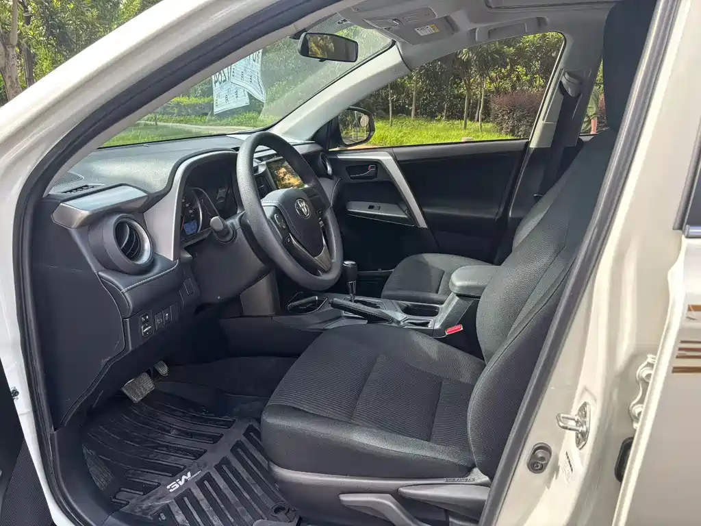 Toyota RAV4 2019
