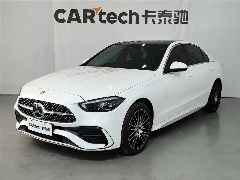 Mercedes-Benz C-Class 2025 — фото 1