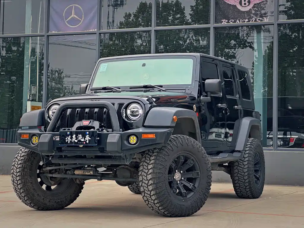 Jeep Wrangler 2008 — фото 1