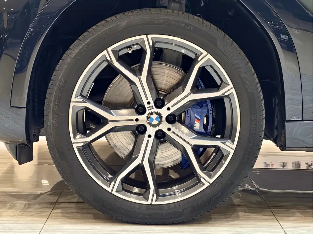 BMW X6 2023 — фото 23