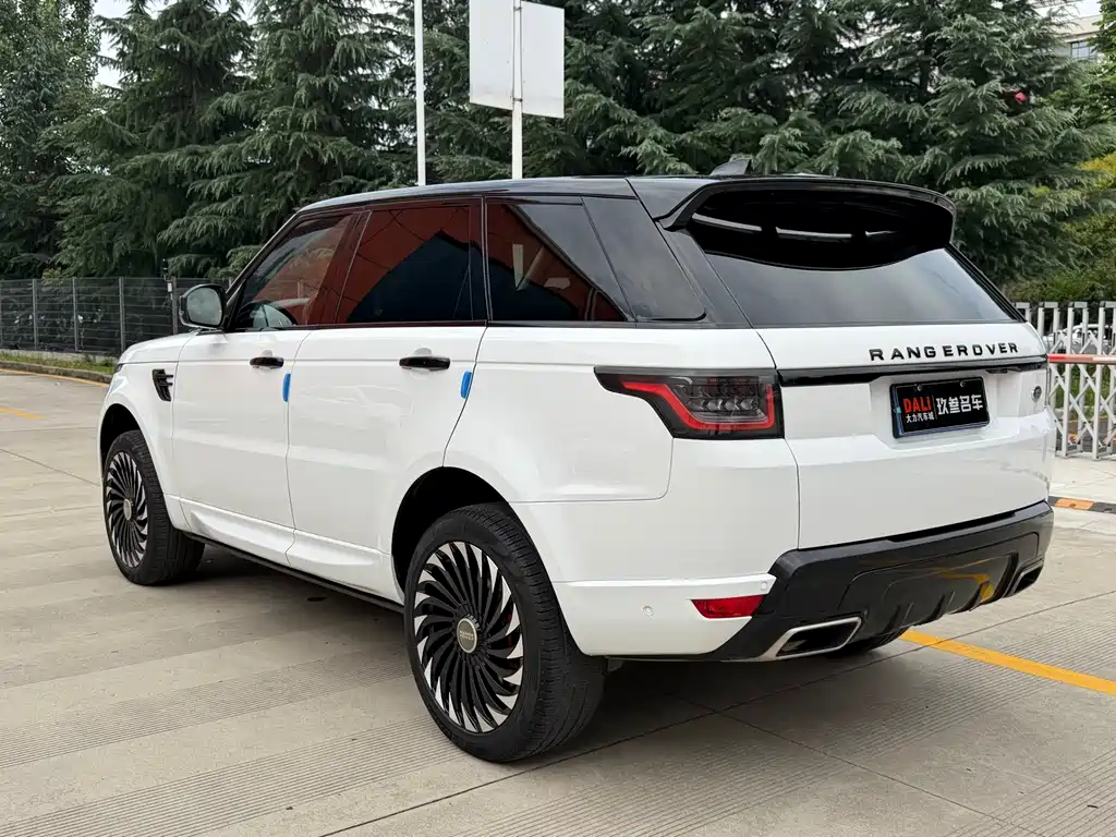 Land Rover Sport 2019 — фото 5