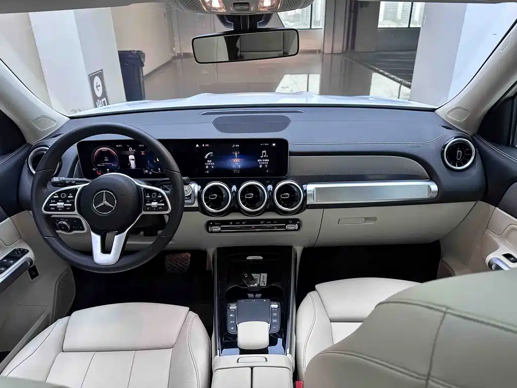 Mercedes-Benz GLB 2021 — фото 18