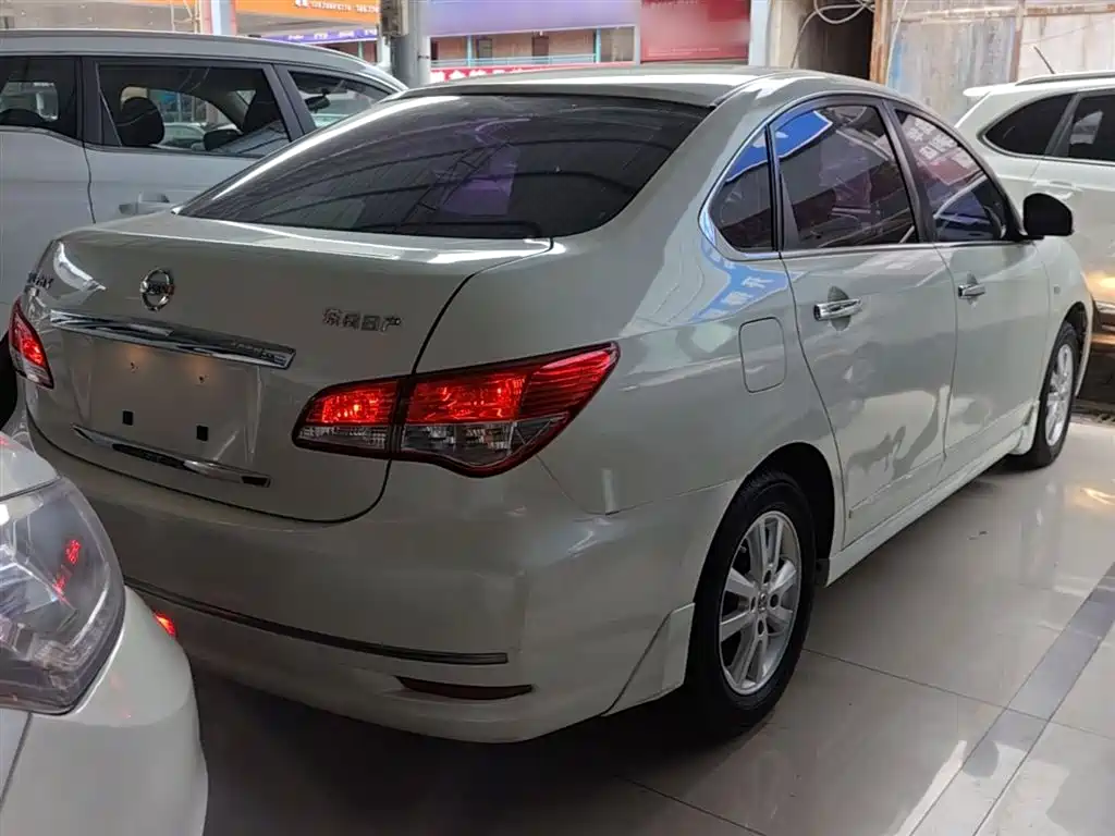 Nissan Sylphy 2015 — фото 7