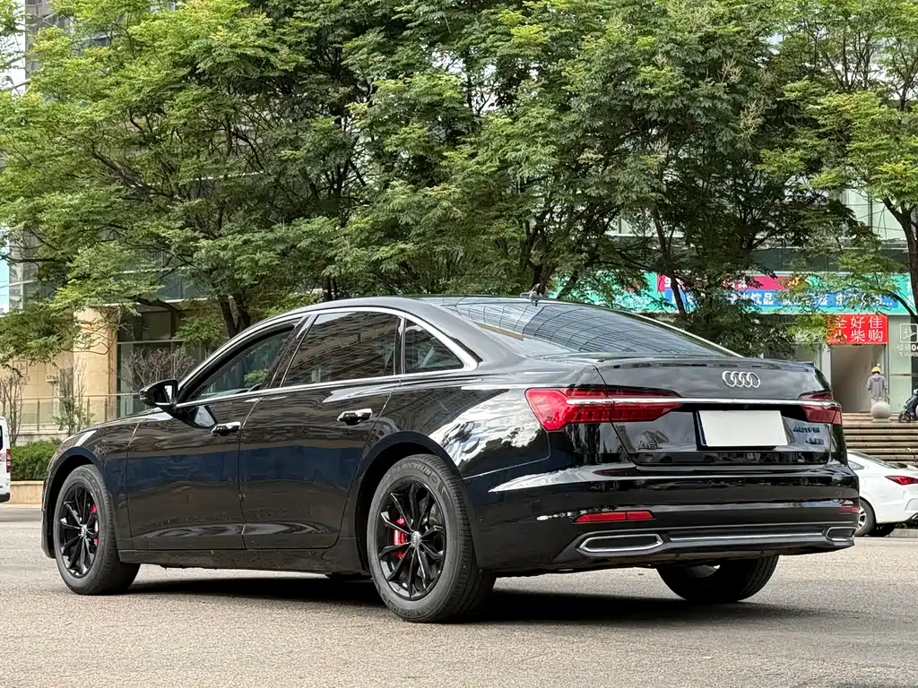 Audi A6L 2022 — фото 6