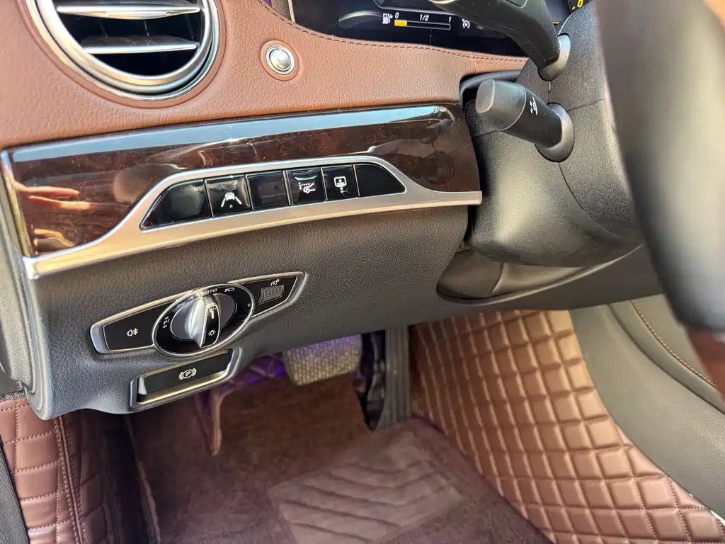 Mercedes-Benz S-Class 2018 — фото 26