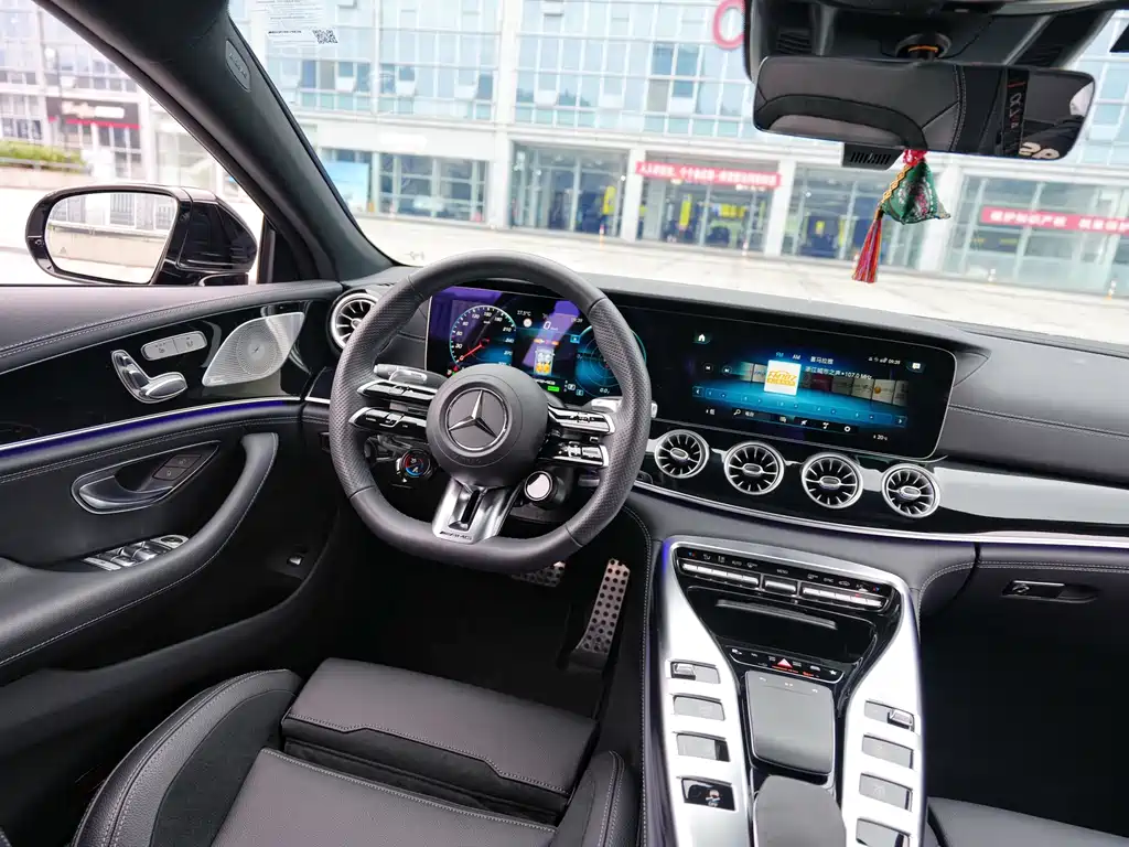 Mercedes-Benz AMG GT 2023 — фото 11