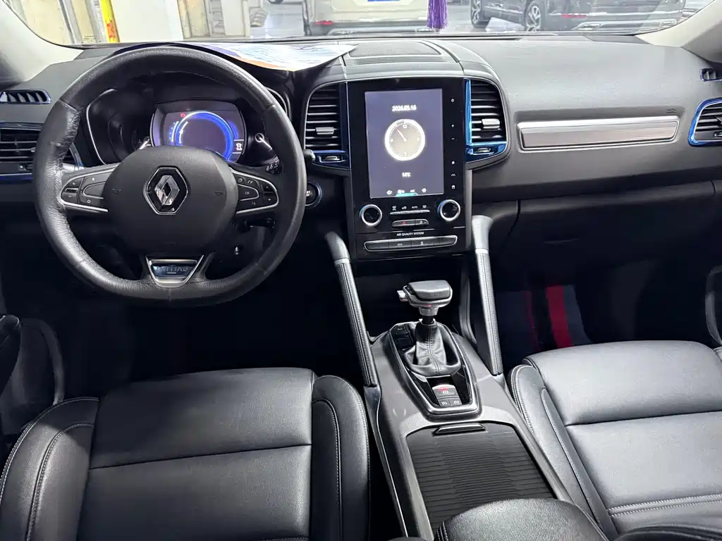 Renault Koleos 2018 — фото 13