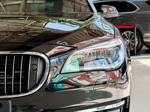 BMW 7 Series 2013