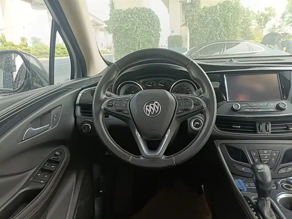 Buick Envision Plus 2017 — фото 11