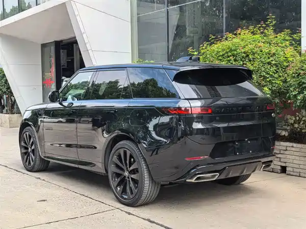 Land Rover Range Rover Sport New Energy 2025