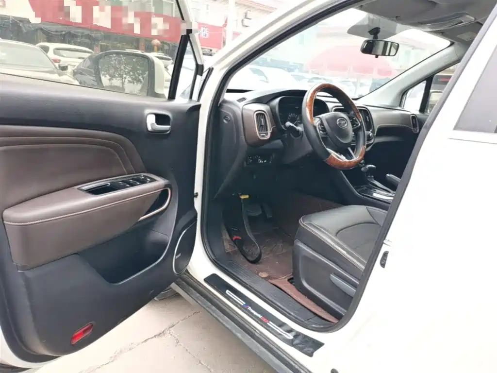 GAC Motor Trumpchi GS3 2019 — фото 16